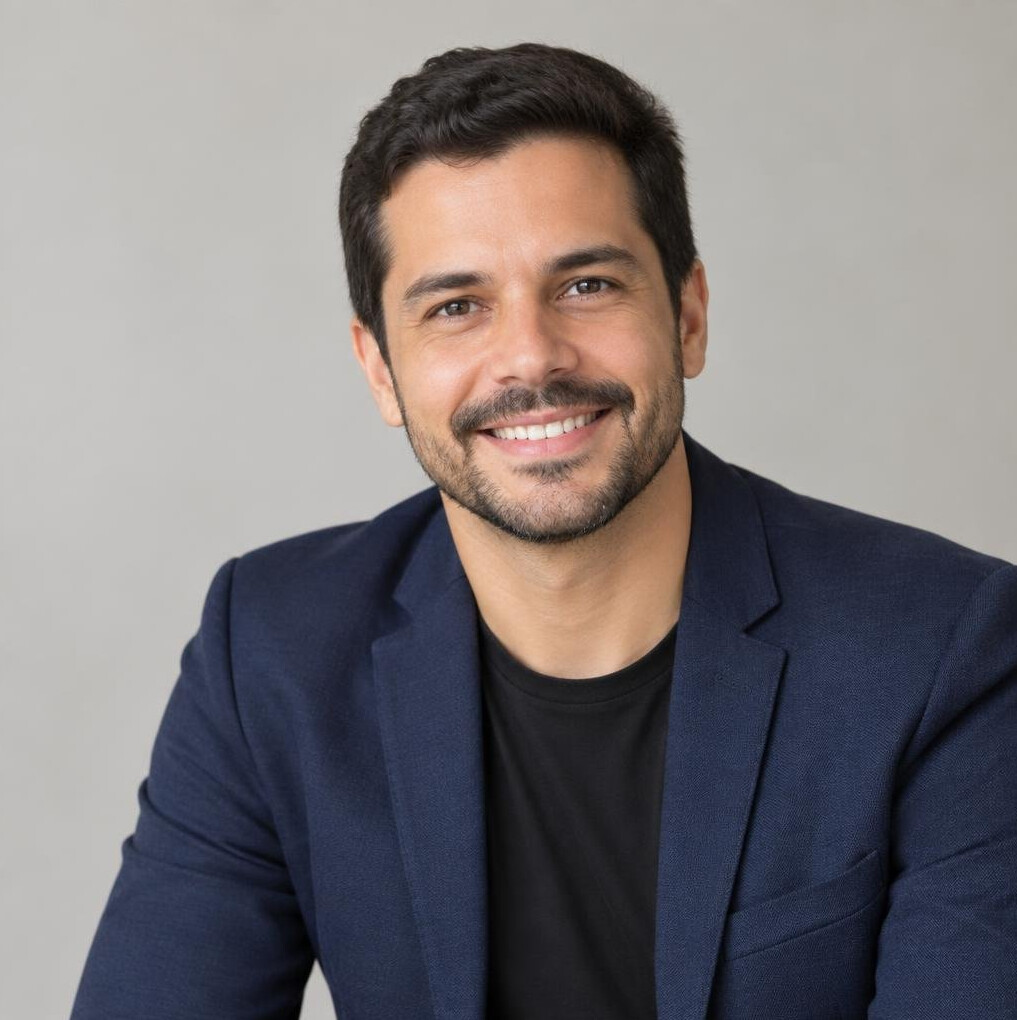 Portrait of a smiling man in his thirties
